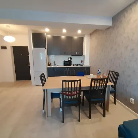 Apartment On The Navodari